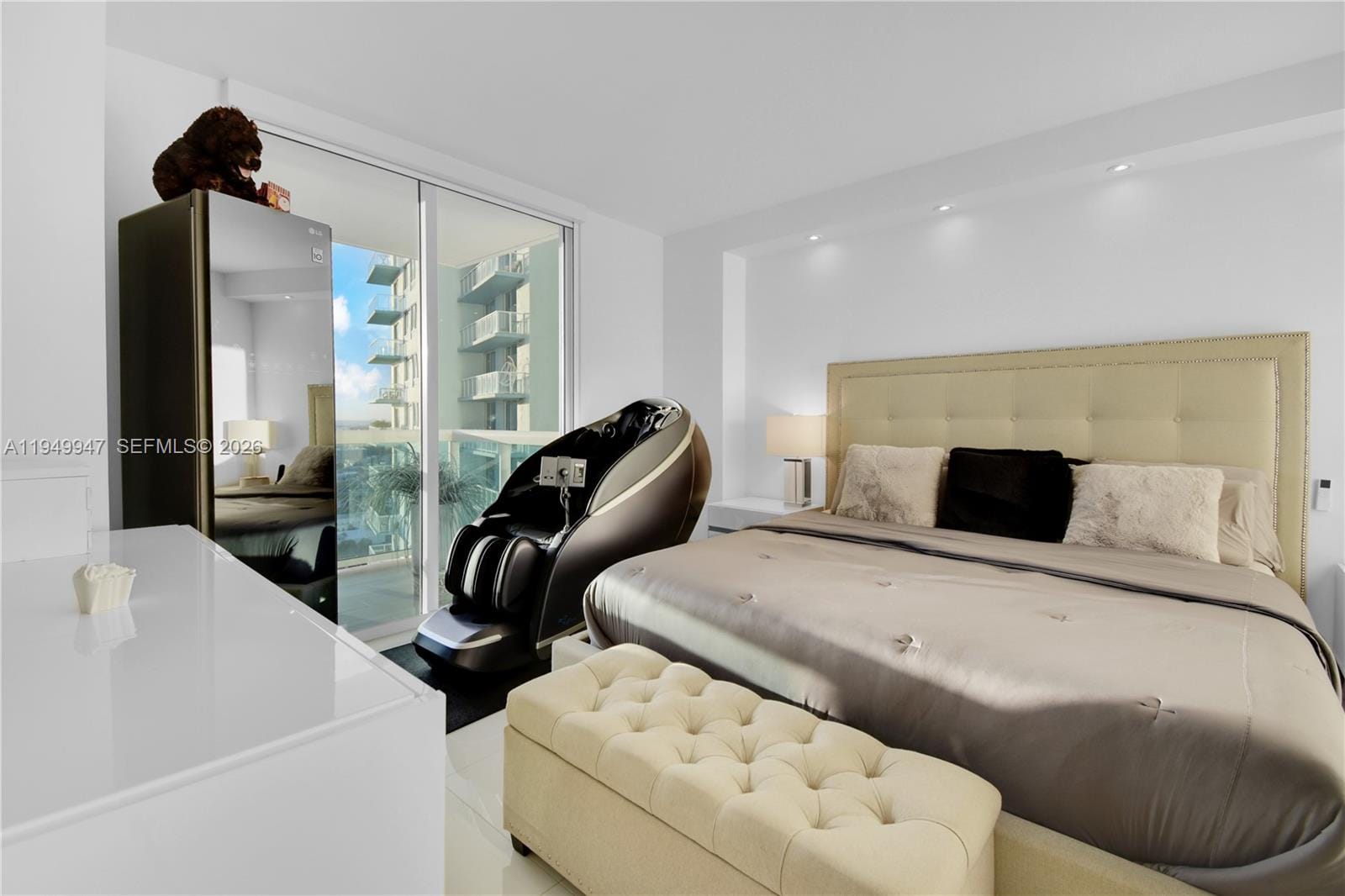 1800 N Bayshore Drive 3410, Miami, FL 33132 photo 17