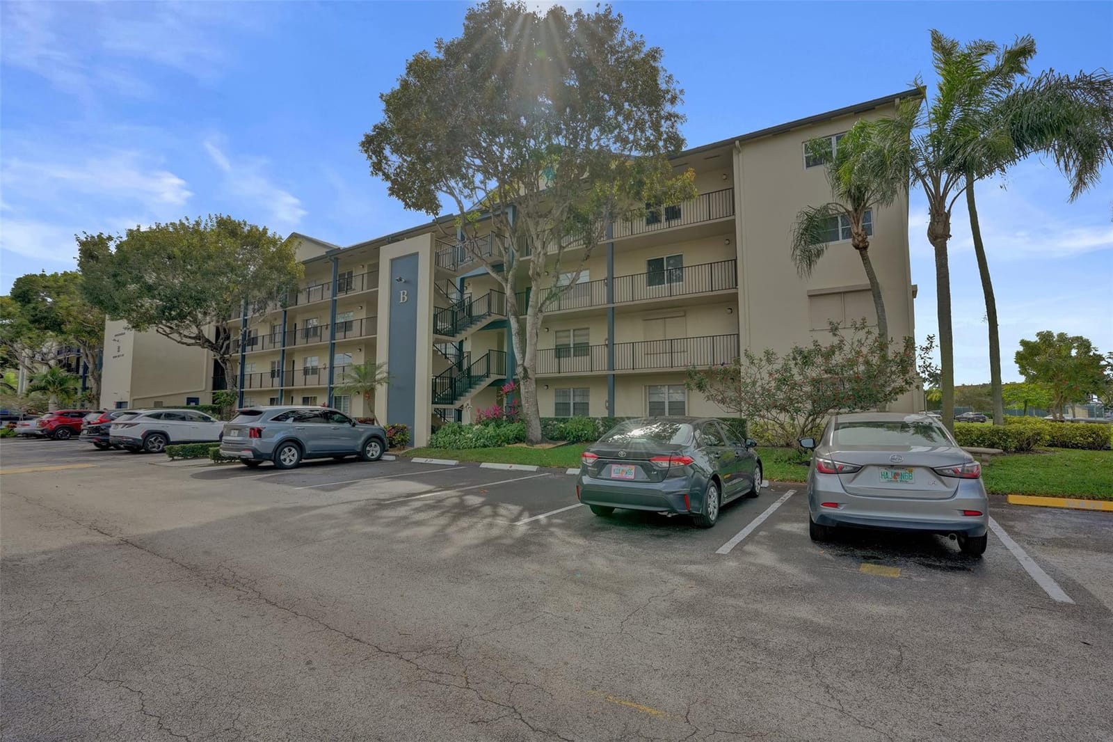 12900 SW 7th Court 212B, Pembroke Pines, FL 33027 photo 24