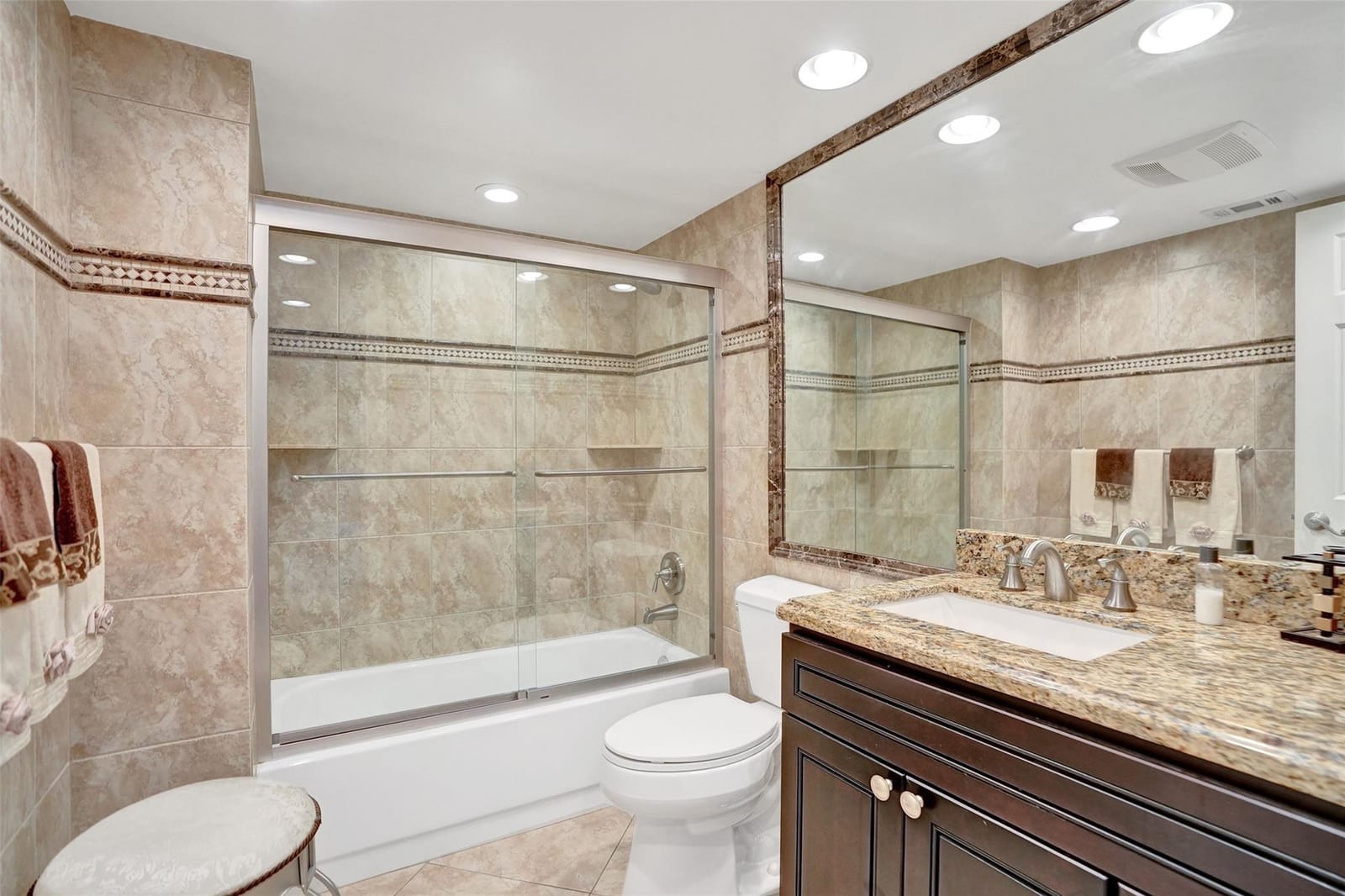12900 SW 7th Court 212B — photo 4