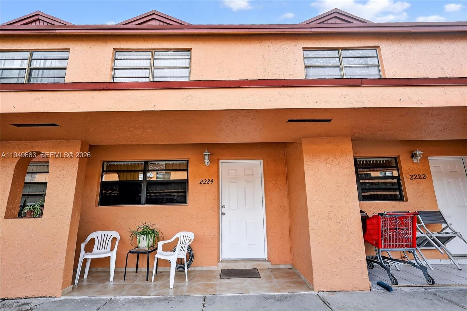 2224 W 53rd Place 2224, Hialeah, FL 33016