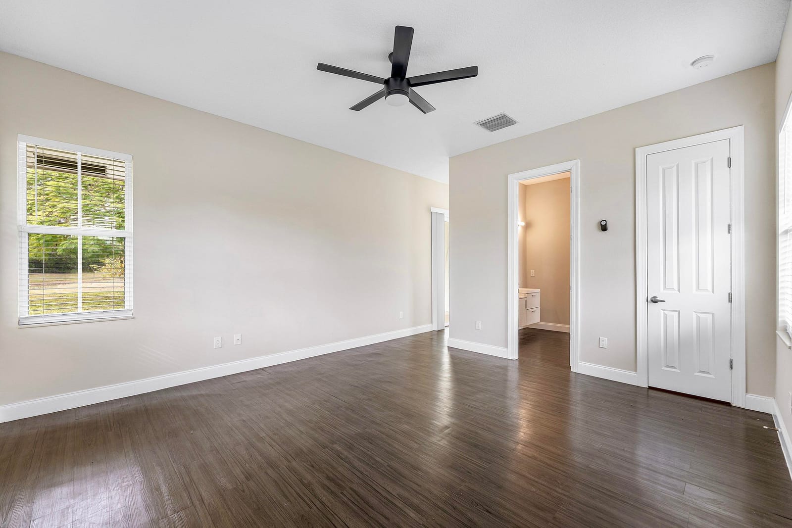 5268 NW Gamma Street — photo 11