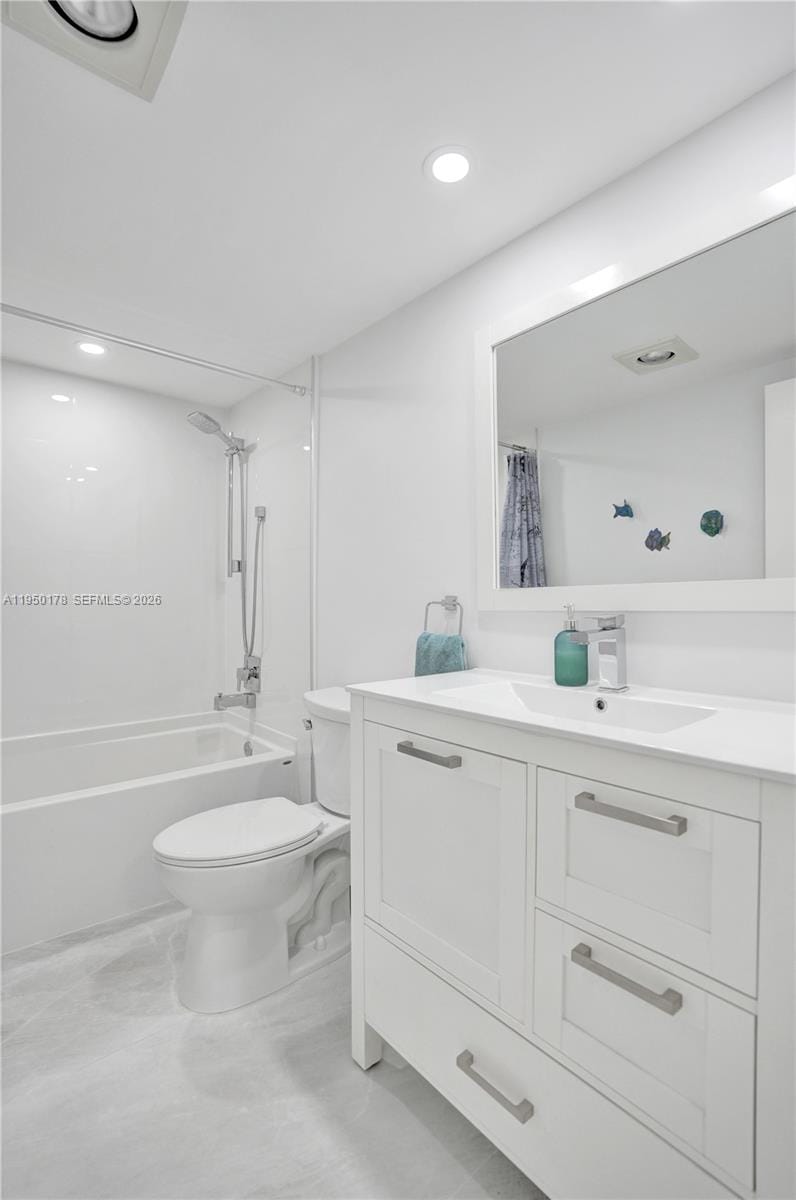 200 SE 5th Avenue 405 — photo 11