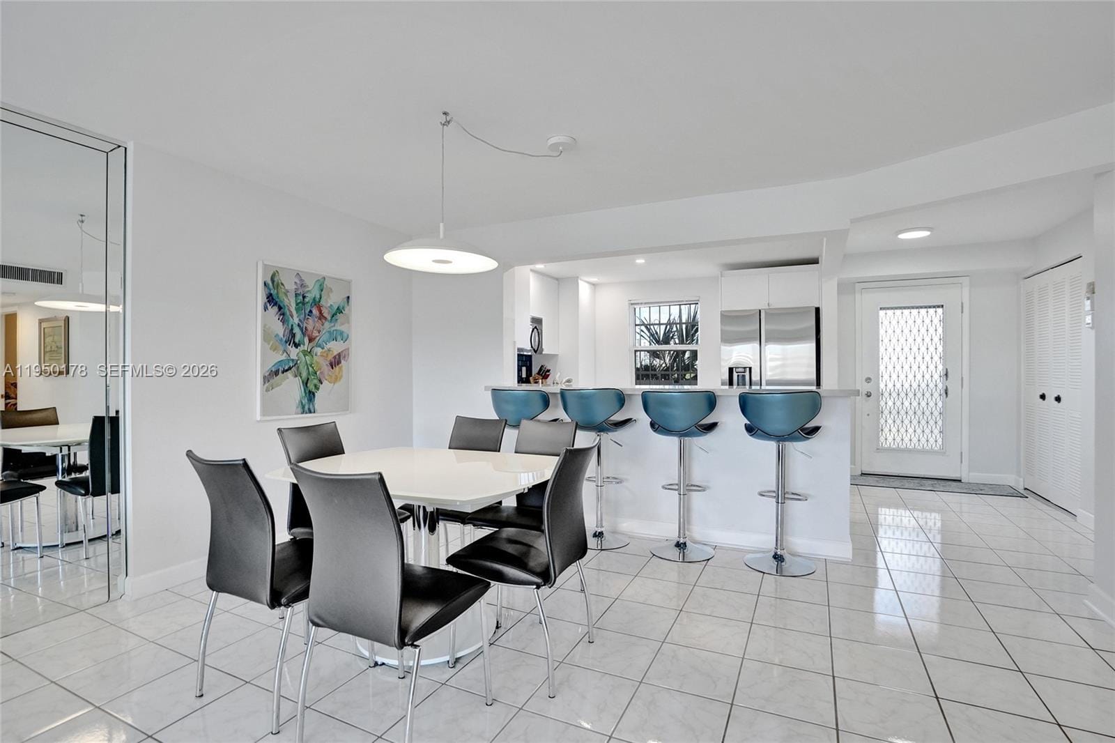 200 SE 5th Avenue 405 — photo 3