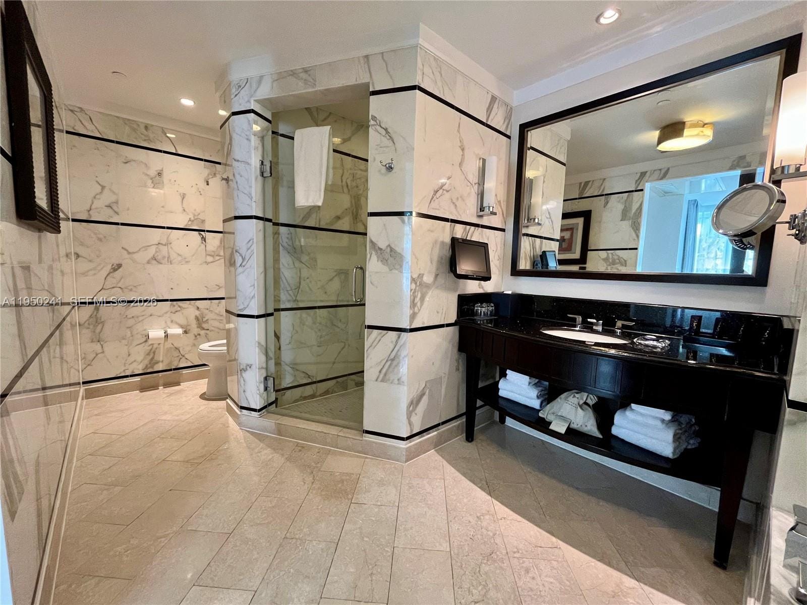 4391 Collins Avenue 419, Miami Beach, FL 33140 photo 9