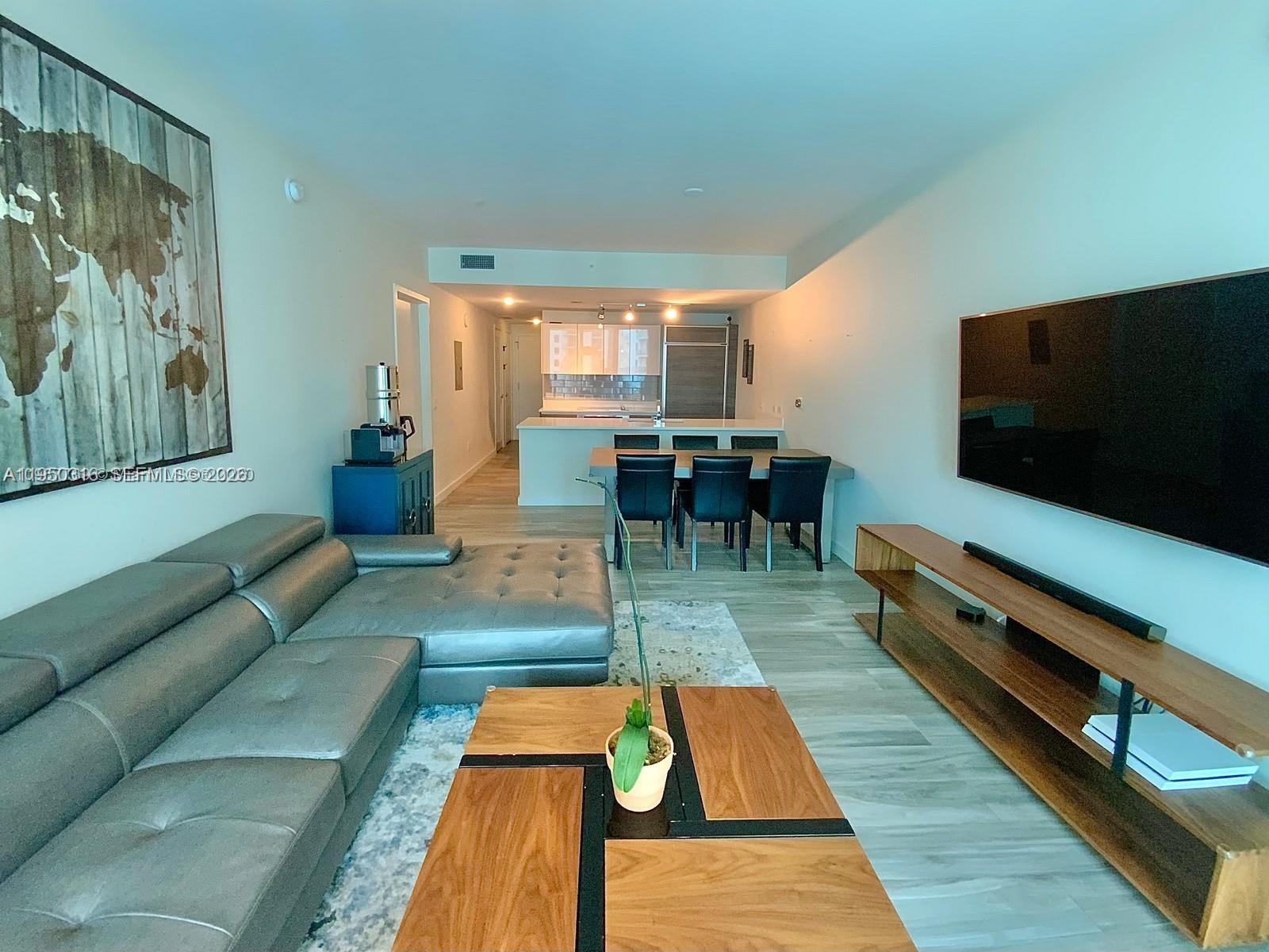1100 S Miami Avenue 2811, Miami, FL 33130, Miami
