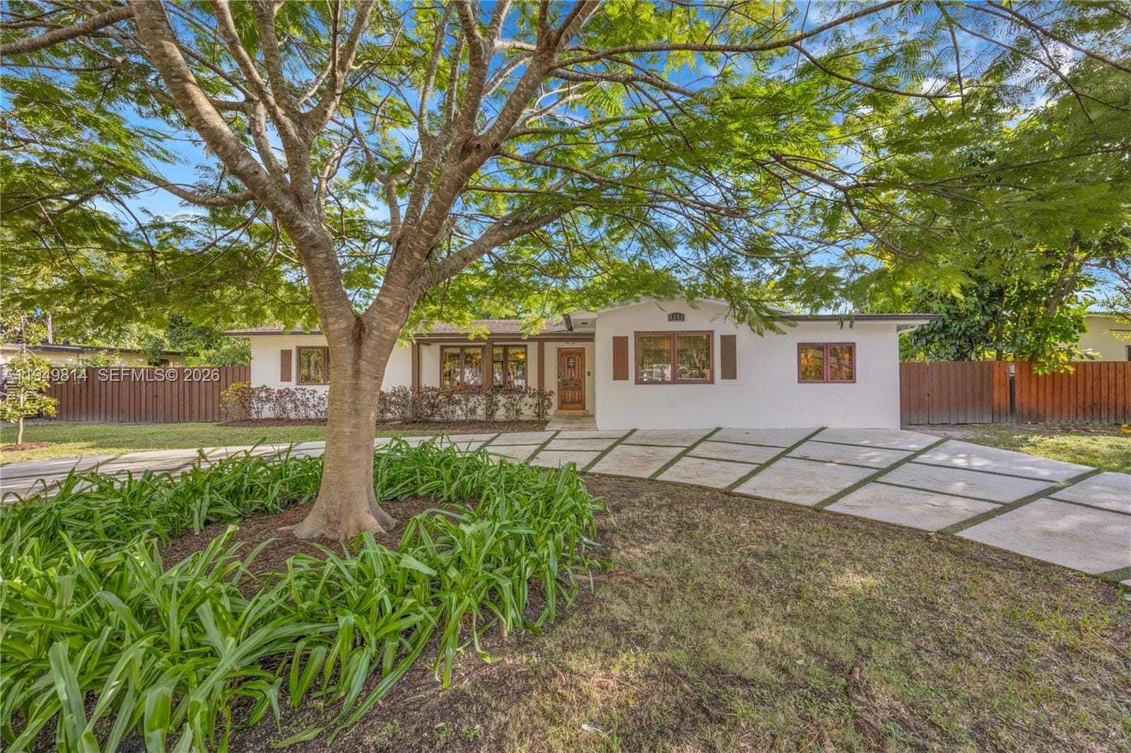 6220 SW 61st Street, South Miami, FL 33143