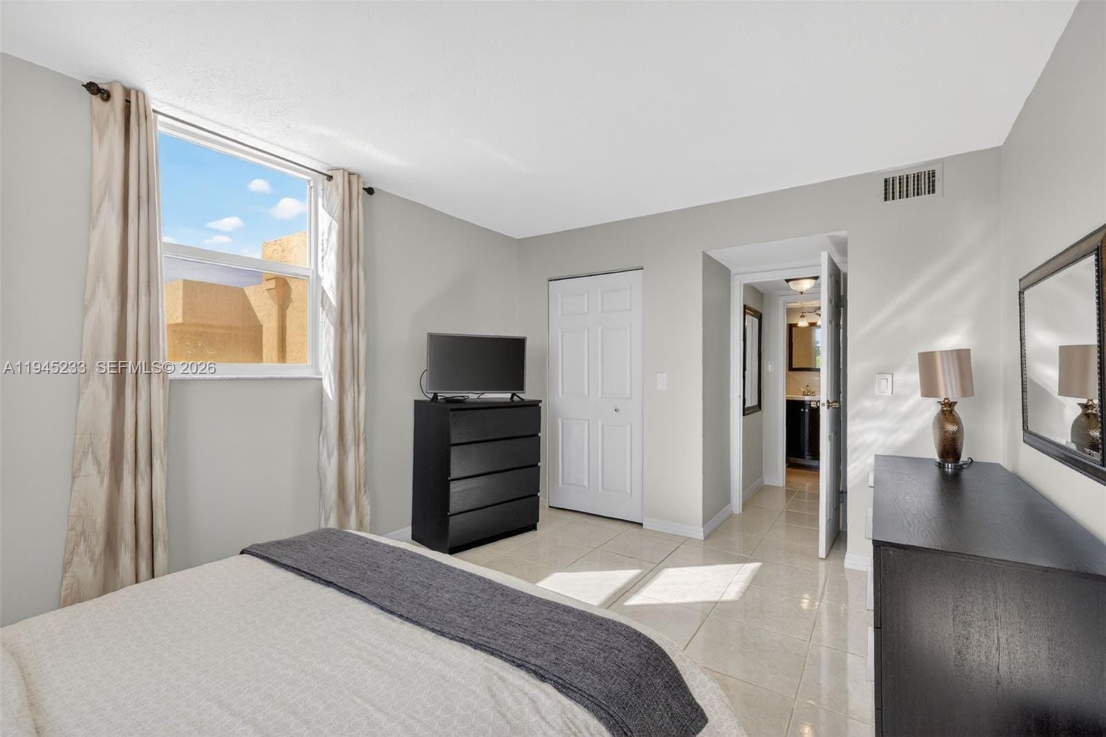 2801 Somerset Drive 408, Lauderdale Lakes, FL 33311 photo 14