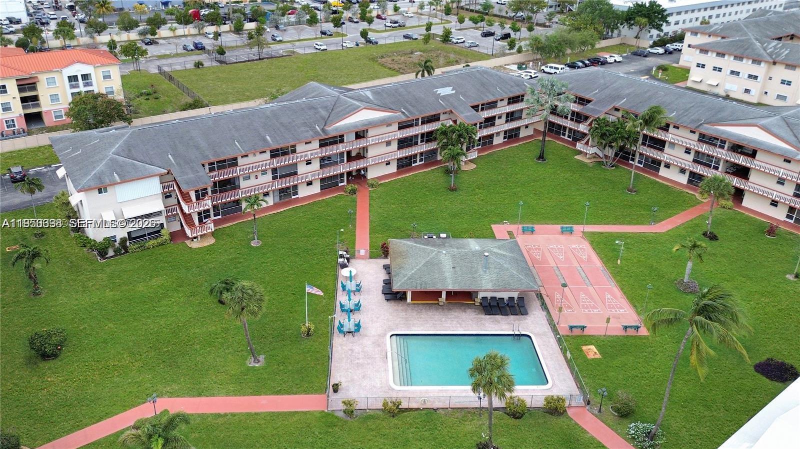 5300 Washington Street S112, Hollywood, FL 33021, Hollywood