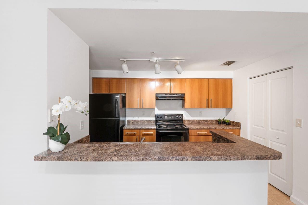 5800 W Sample Road 102 — photo 6