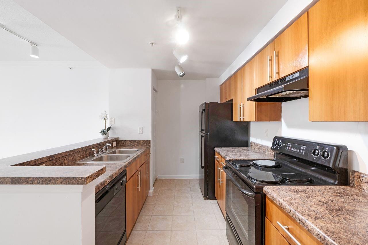 5800 W Sample Road 102 — photo 8