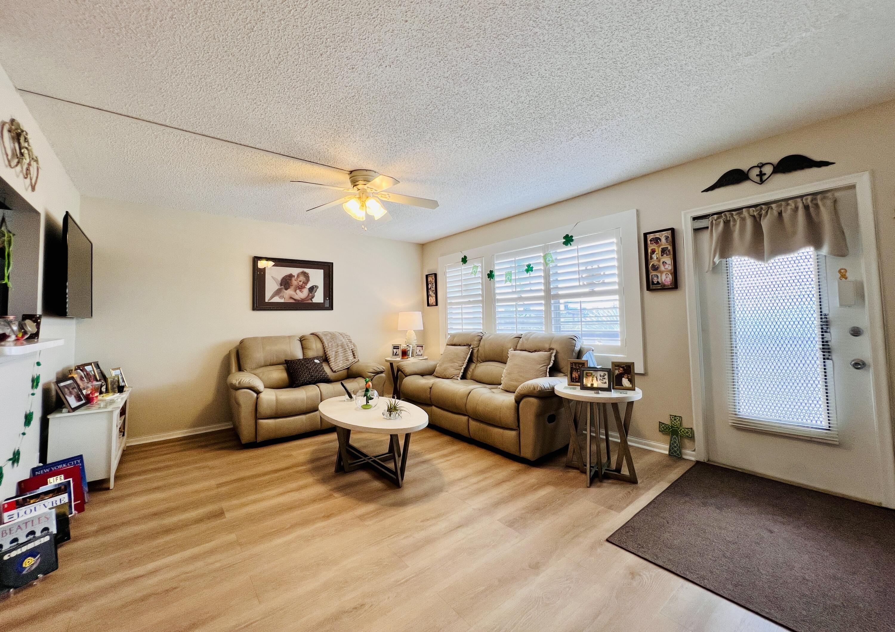 334 Southampton B, West Palm Beach, FL 33417, West Palm Beach