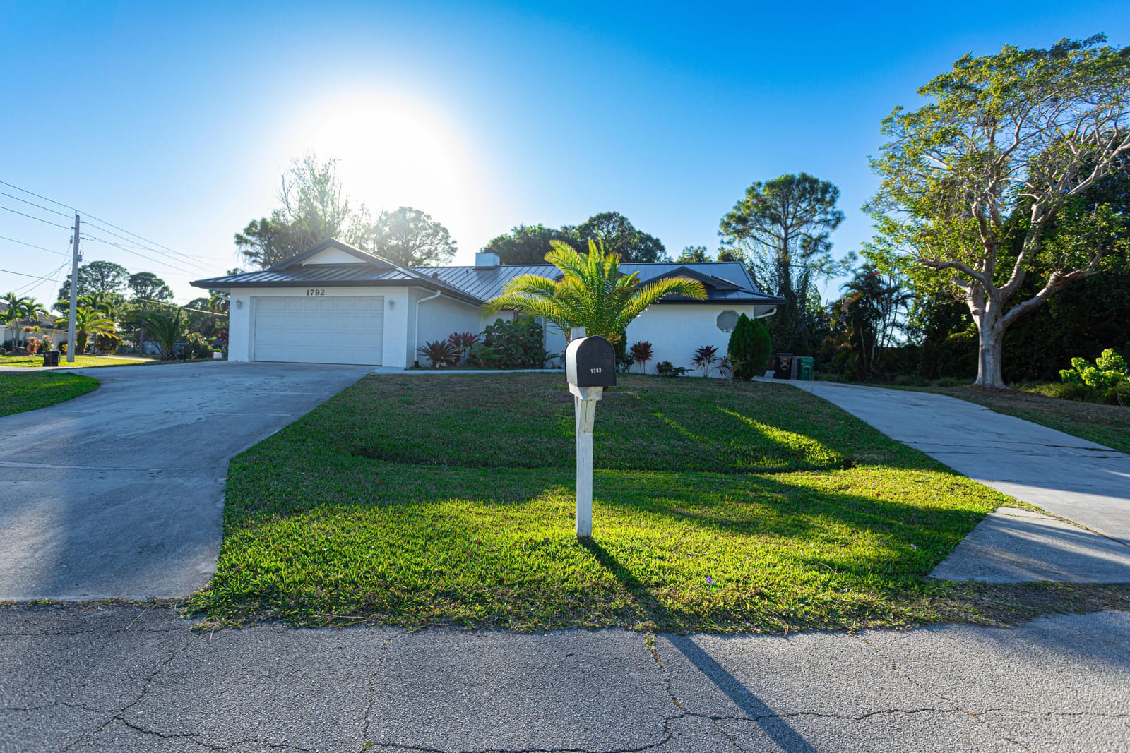 1792 SW Tivan Lane, Port St. Lucie, FL 34953