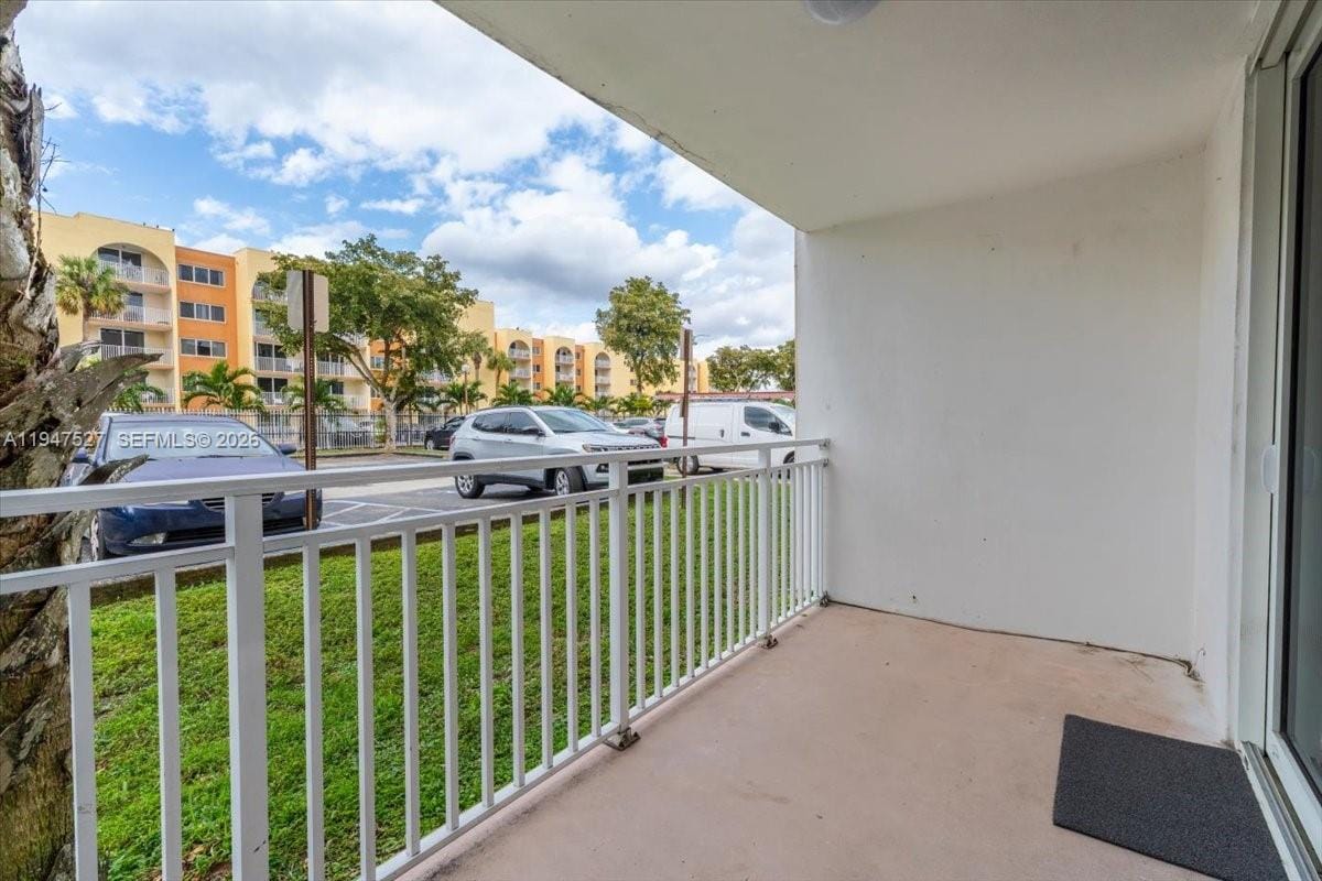 6960 Miami Gardens Drive 2-124, Hialeah, FL 33015 photo 15
