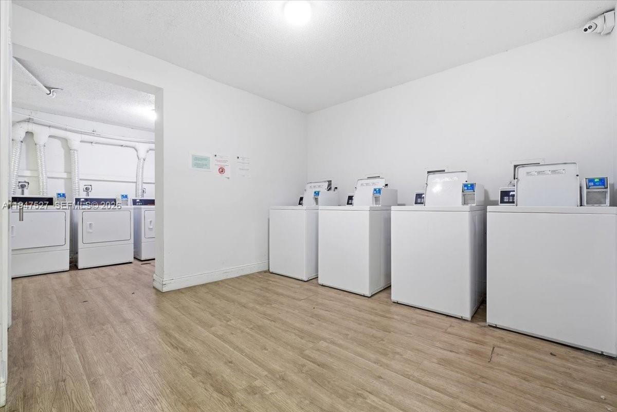 6960 Miami Gardens Drive 2-124, Hialeah, FL 33015 photo 18
