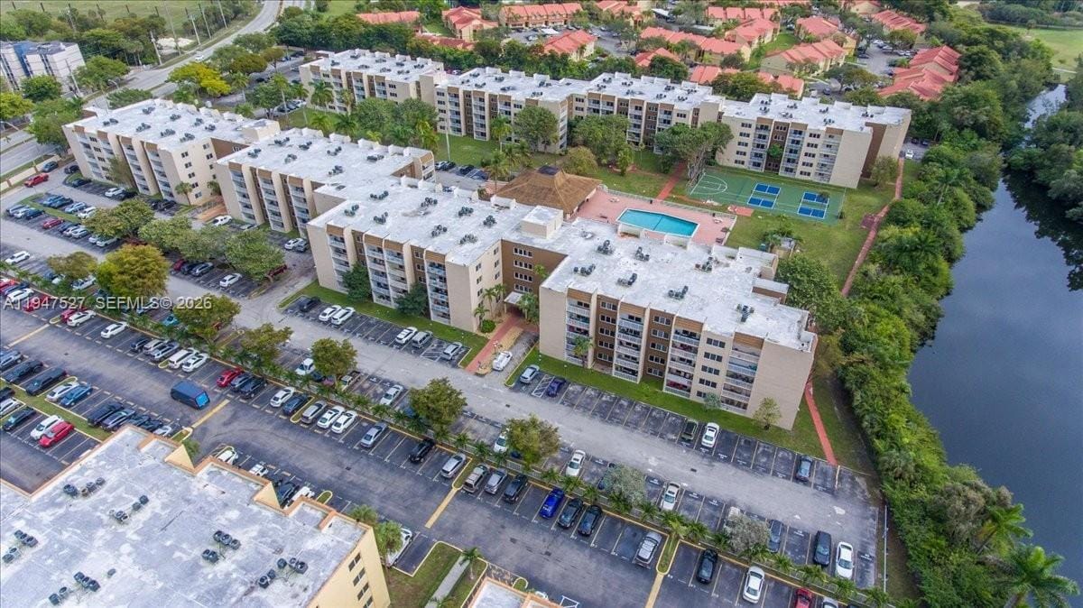 6960 Miami Gardens Drive 2-124, Hialeah, FL 33015 photo 27
