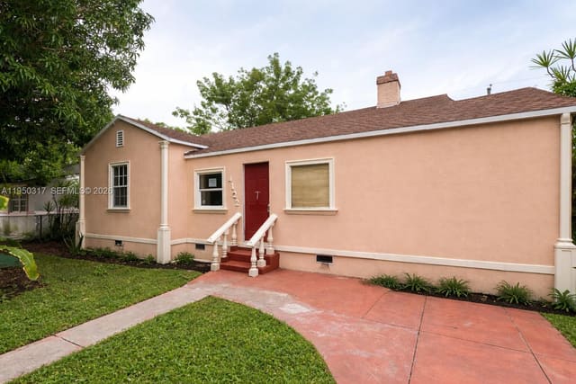 4122 NW 11th Place, sold in W Buena Vista Cen, Miami, FL
