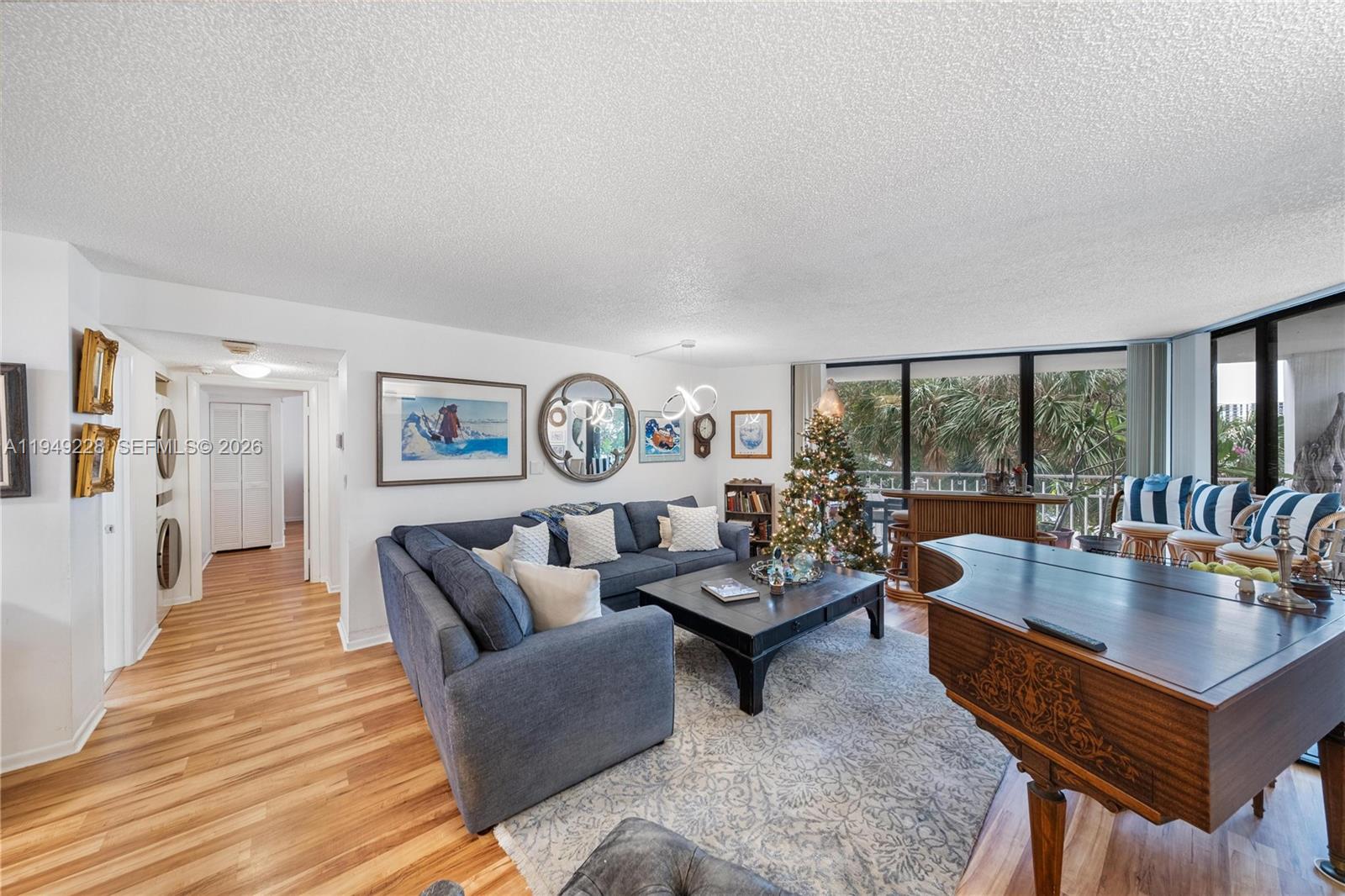 4000 Towerside Terrace 301, Miami, FL 33138, Miami