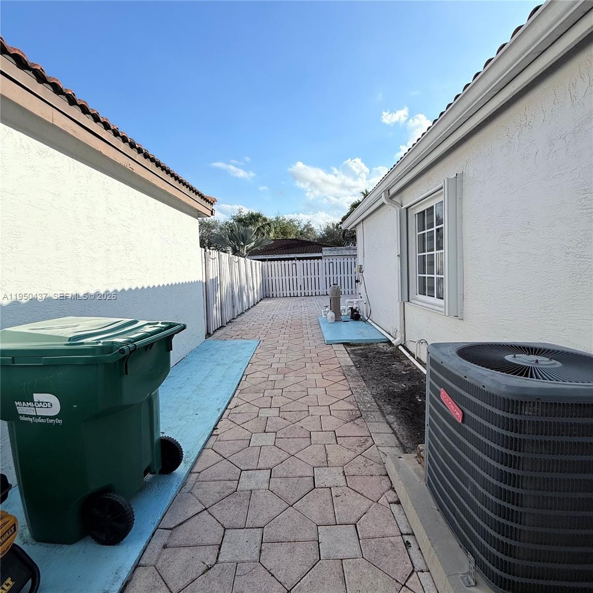 9130 NW 193rd Street, Hialeah, FL 33018 photo 6
