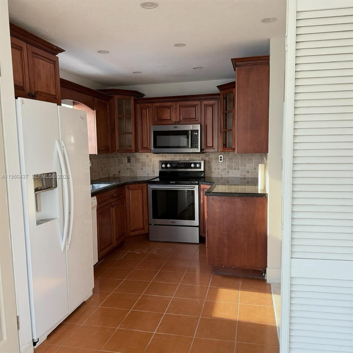 9130 NW 193rd Street, Hialeah, FL 33018 photo 10