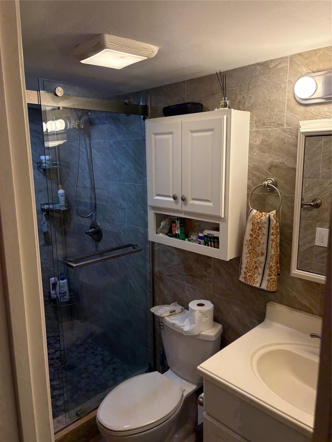 211 N Oakridge 211 — photo 8