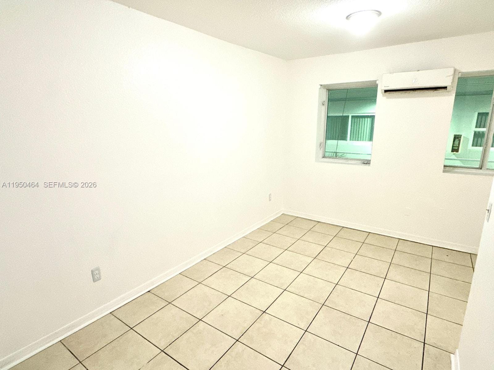 1021 NW 3rd Street 307, Miami, FL 33128 photo 5
