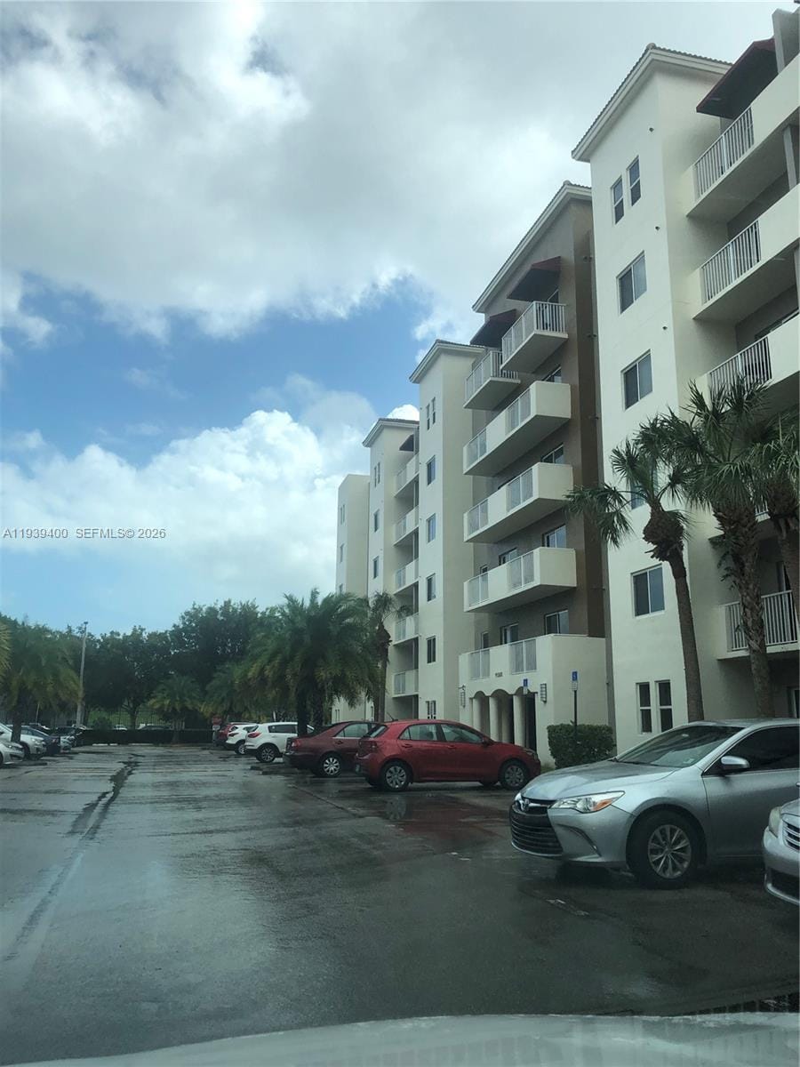 11060 SW 196th Street 601 — photo 11