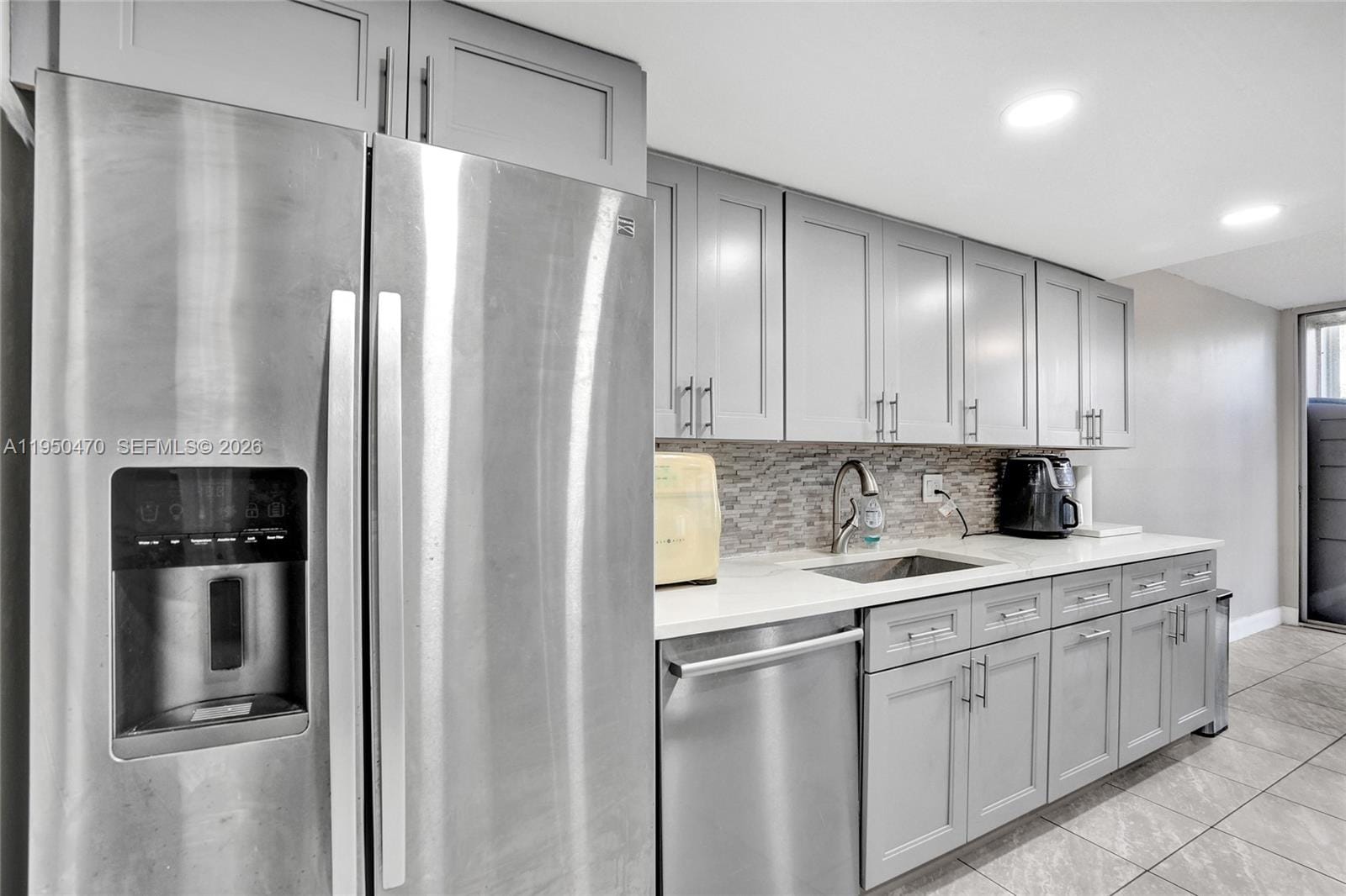9451 Live Oak Place 102 — photo 10