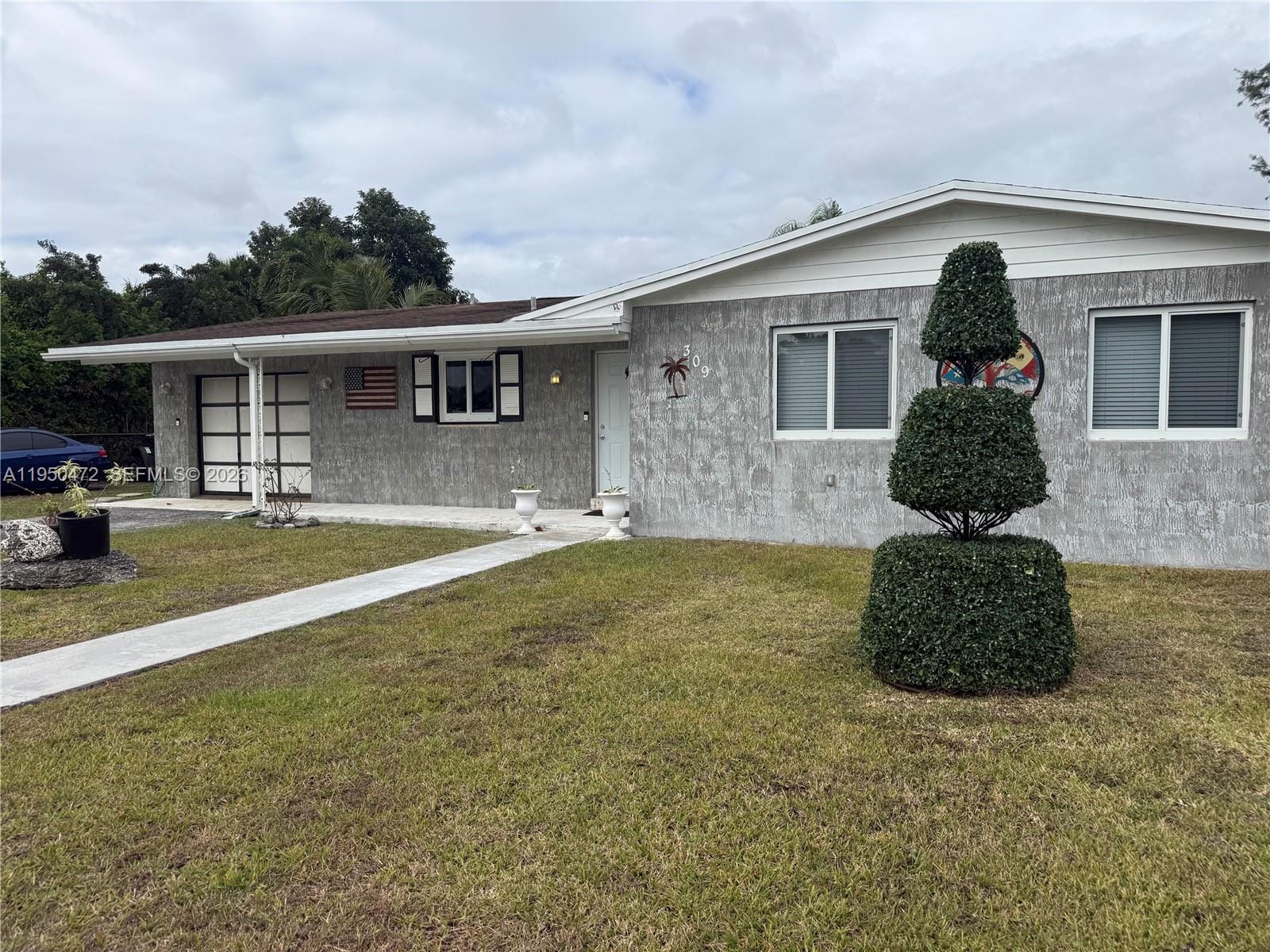 309 NW 15th Street — photo 3