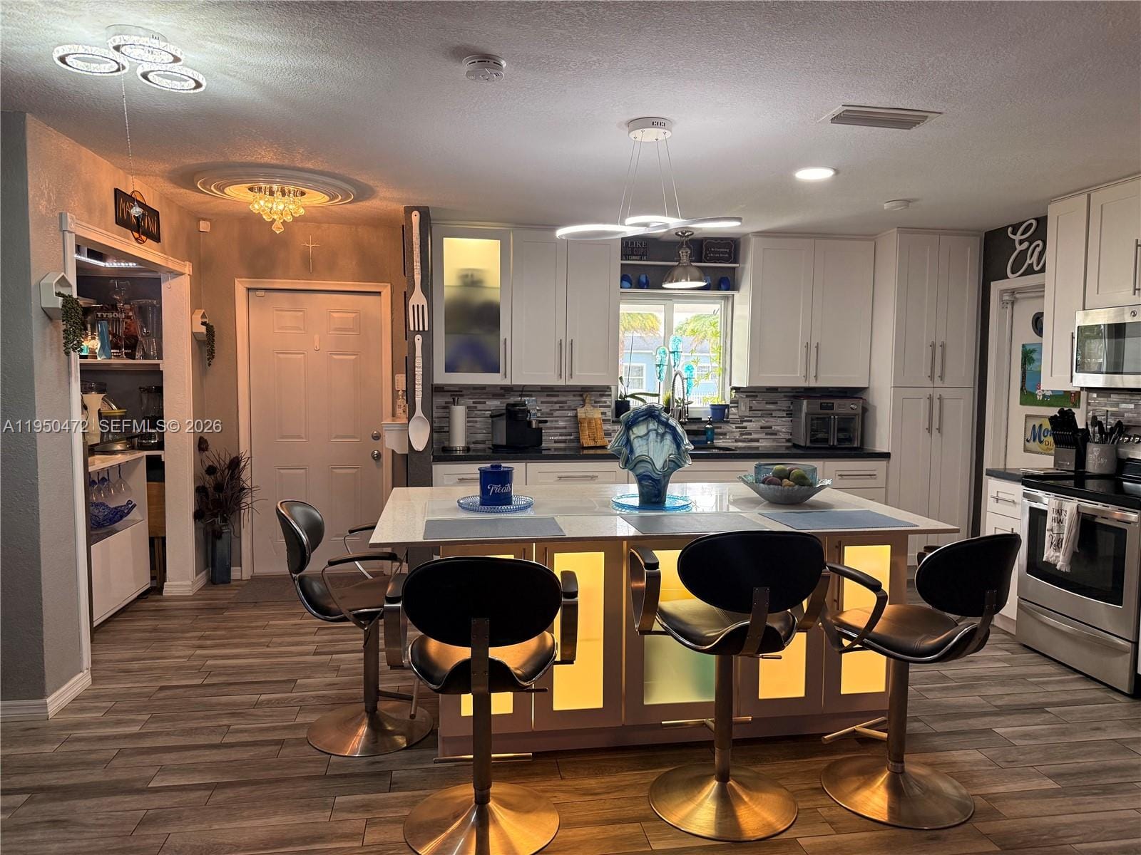 309 NW 15th Street — photo 8