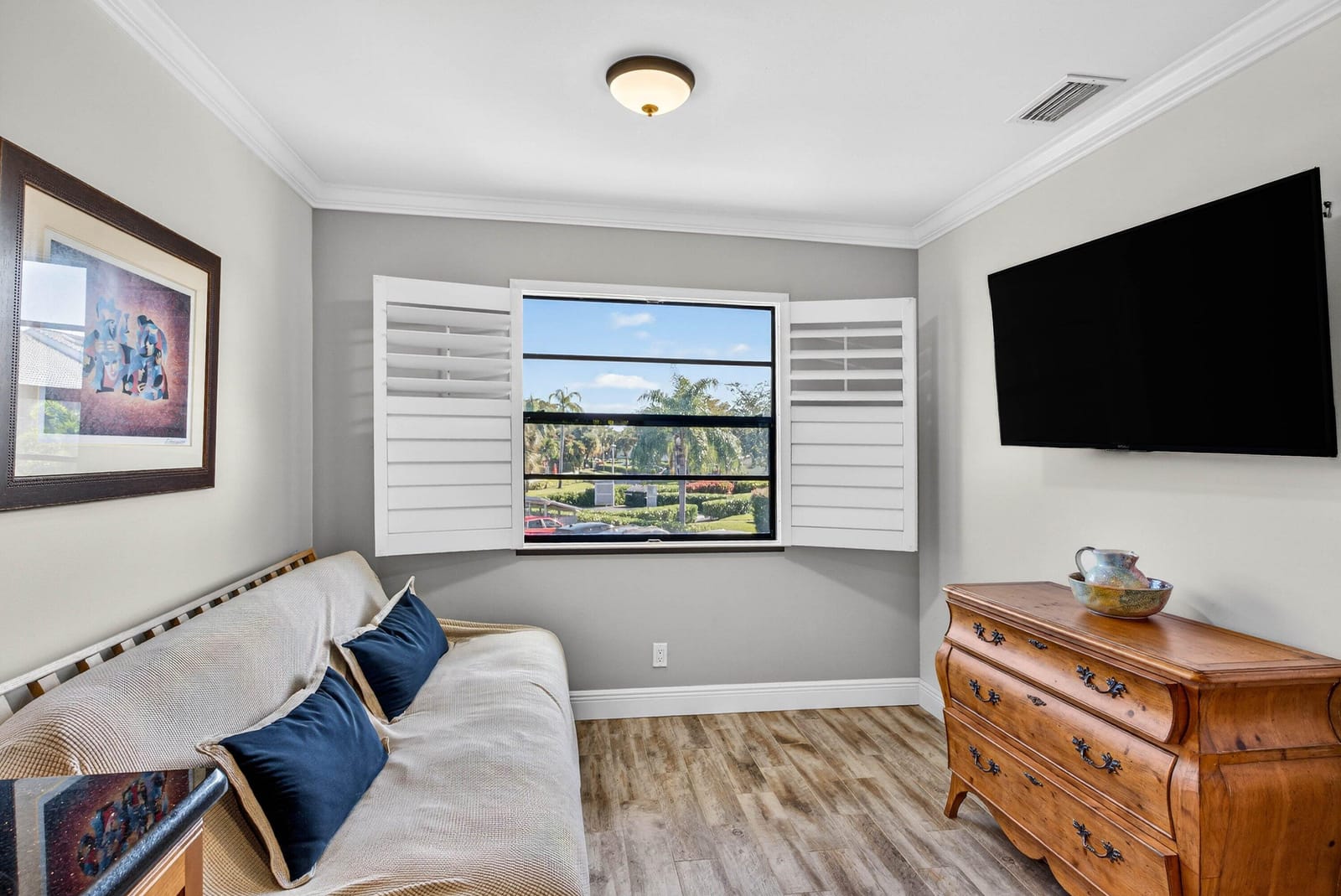 61 Eastgate Drive H — photo 8
