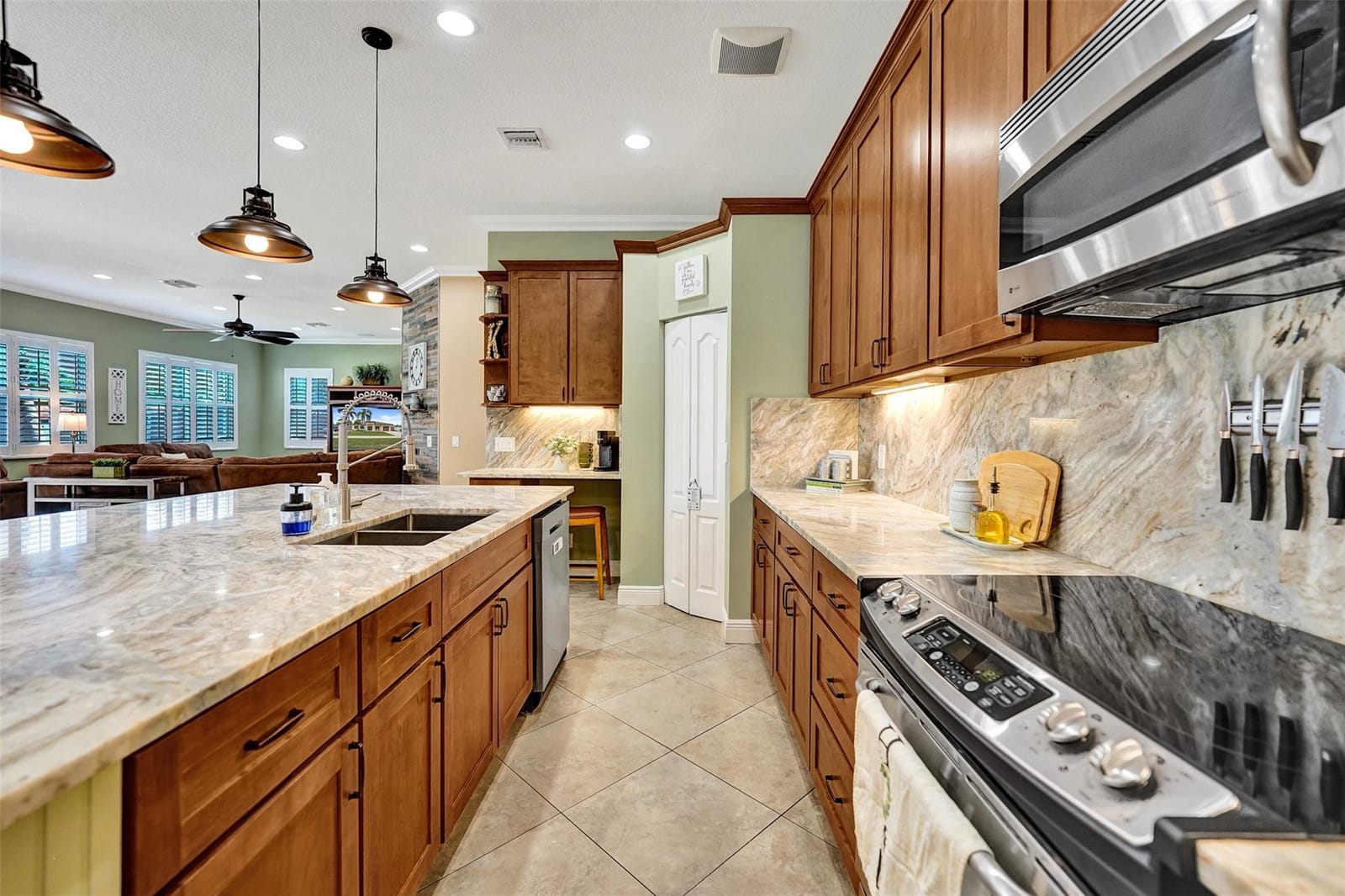 2333 SW 34th Terrace, Fort Lauderdale, FL 33312 photo 13