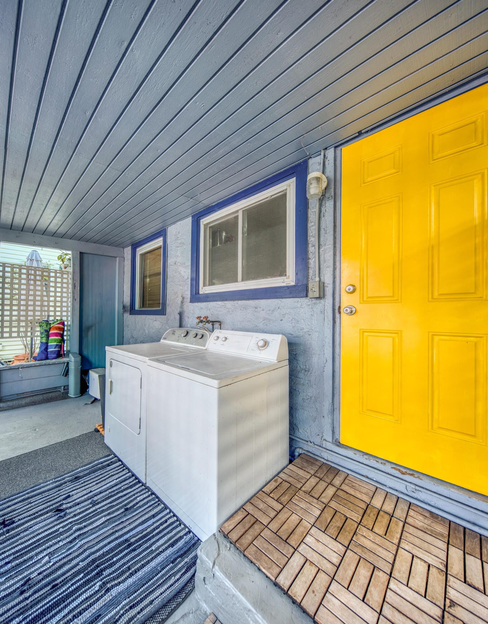 126 N F Street — photo 10