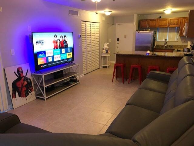 6094 Forest Hill Boulevard 106 — photo 2