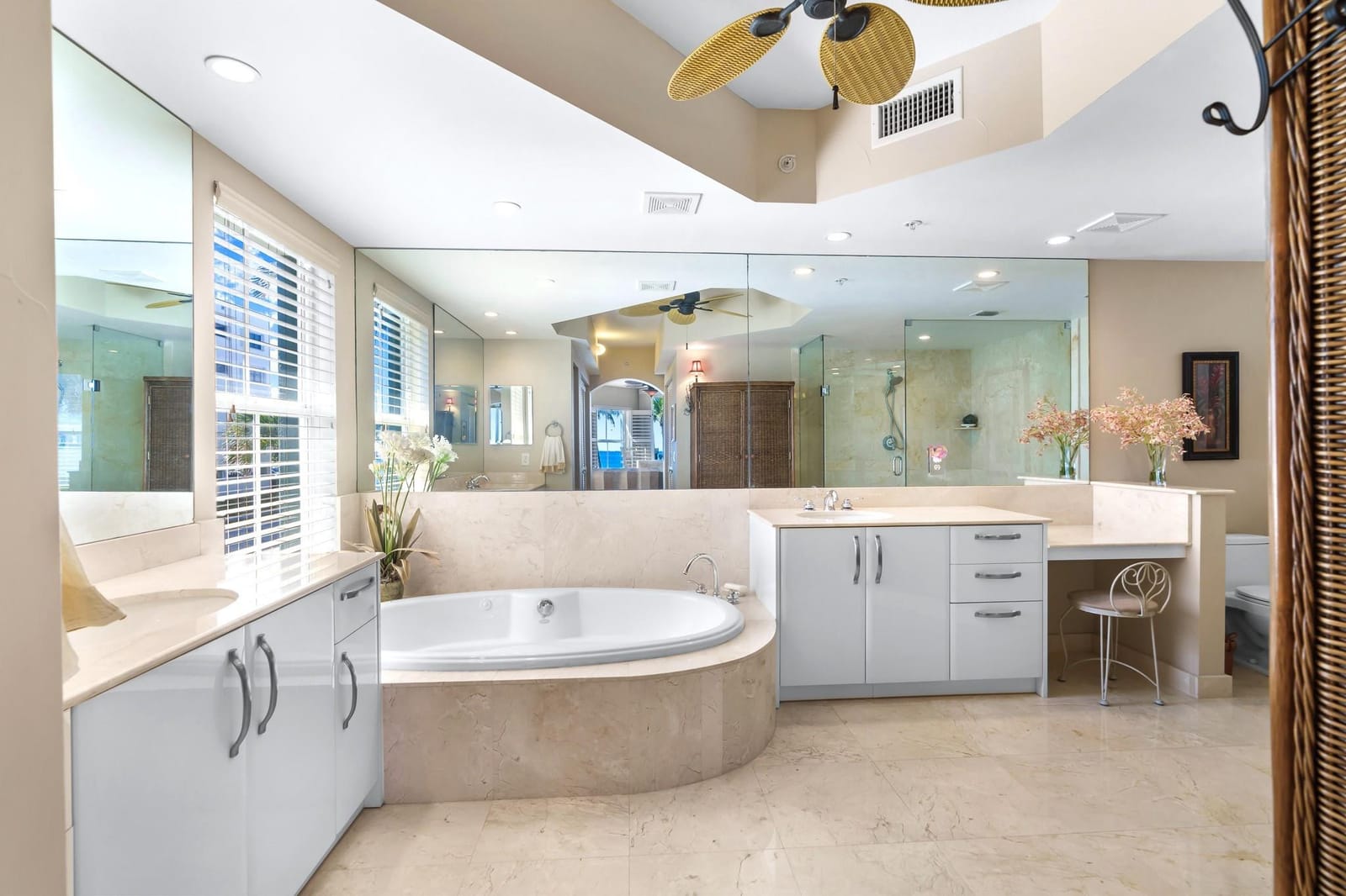 2051 SE 3rd Street 203, Deerfield Beach, FL 33441 photo 18