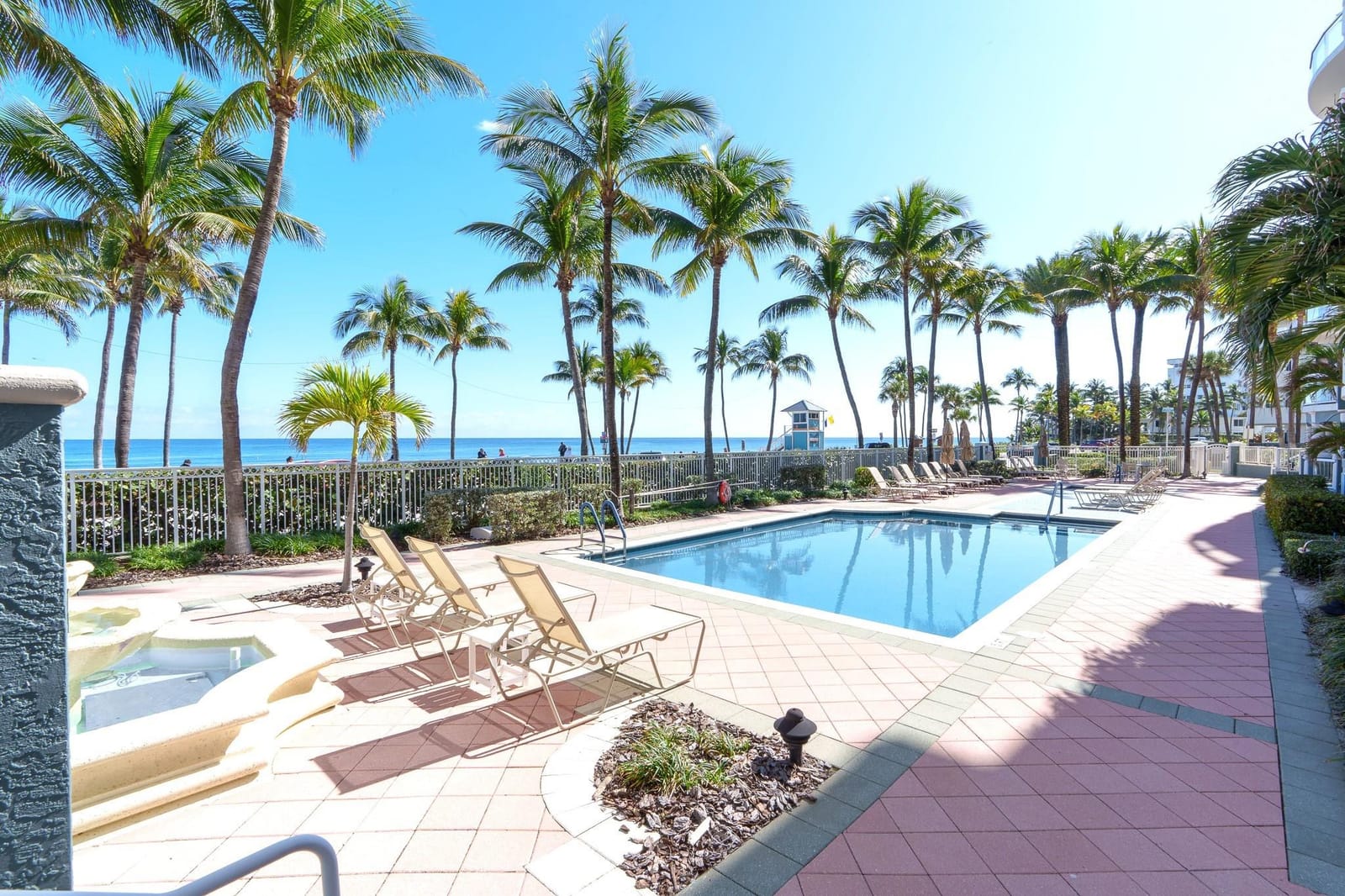 2051 SE 3rd Street 203, Deerfield Beach, FL 33441 photo 28