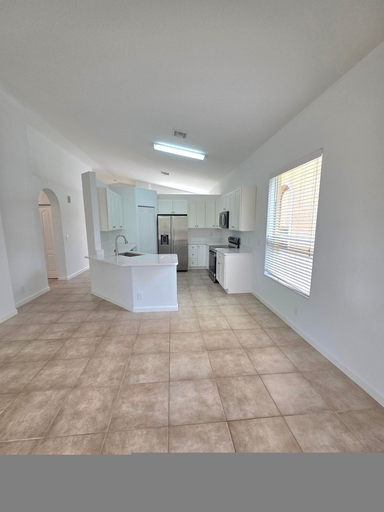 6204 Spring Lakes Terrace — photo 7