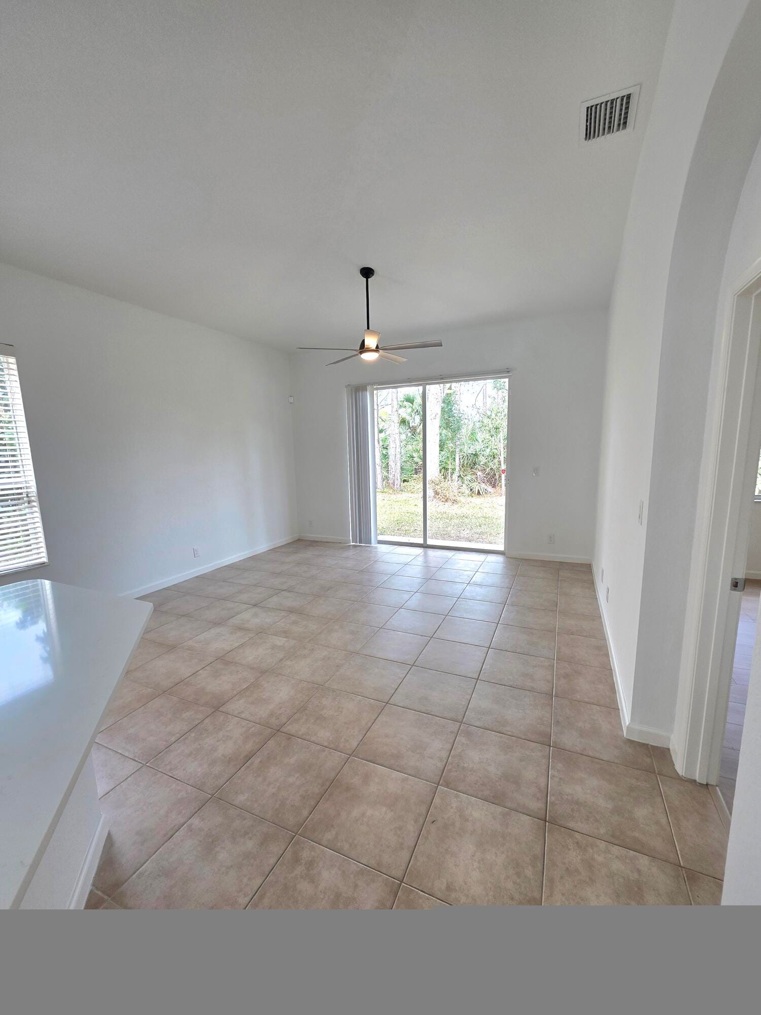 6204 Spring Lakes Terrace — photo 8