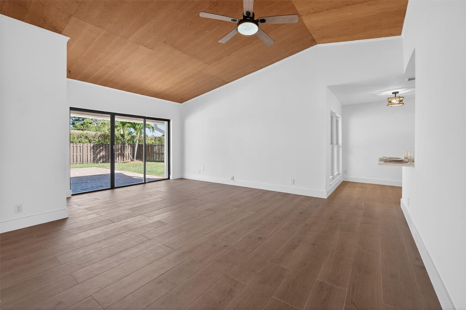 16780 Harbor Court, Weston, FL 33326 photo 17