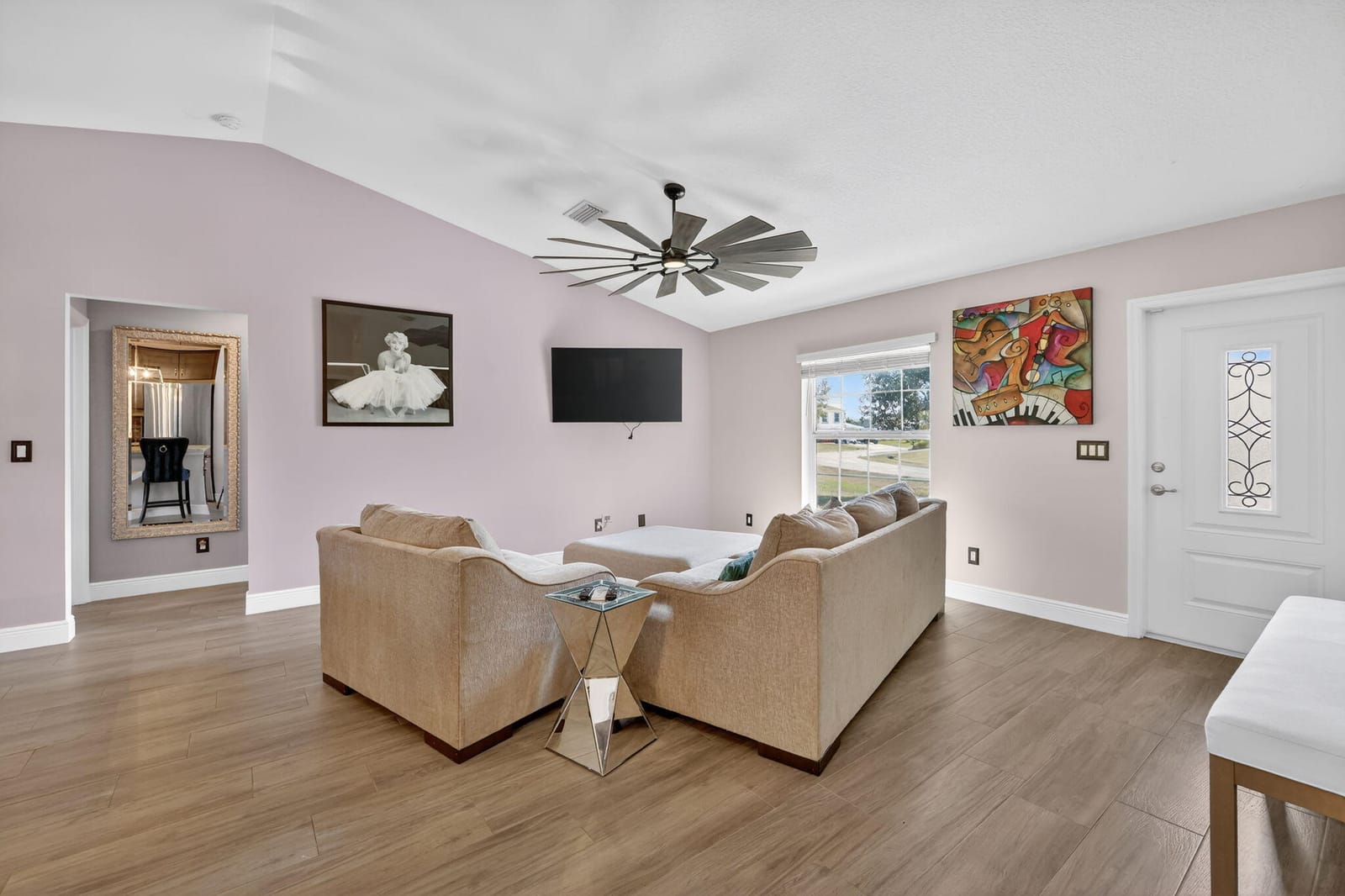 375 SW Alcan Drive — photo 5