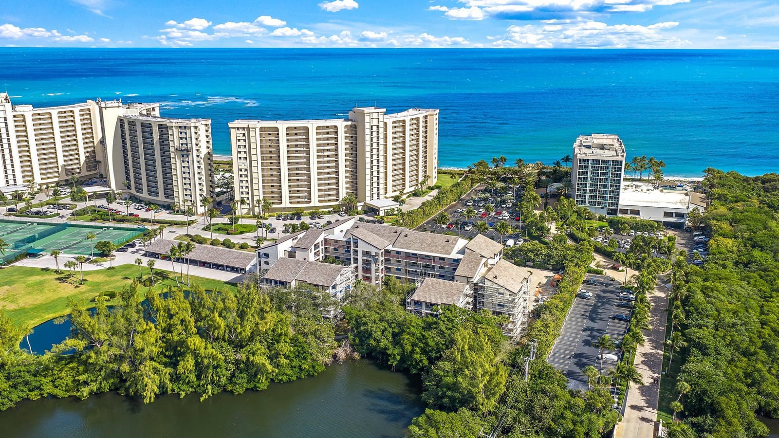 500 Ocean Trail Way 305 — photo 4