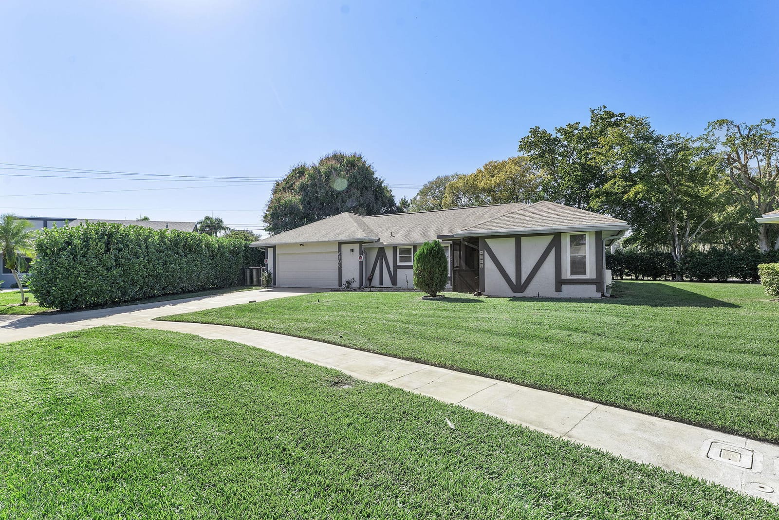 6206 Springdale Way — photo 4