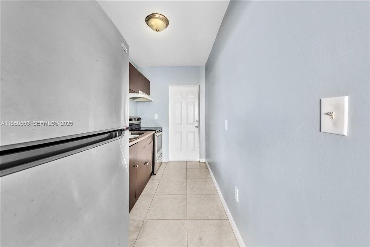 365 NW 8th Street 202 — photo 3