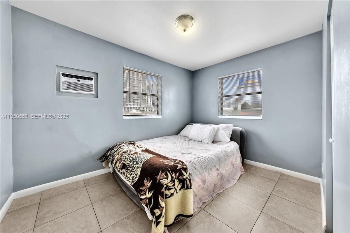 365 NW 8th Street 202 — photo 9