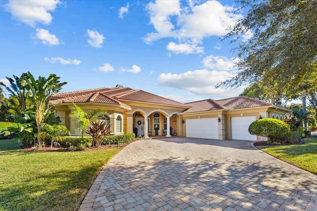 10375 SW Whooping Crane Way, Palm City, FL 34990