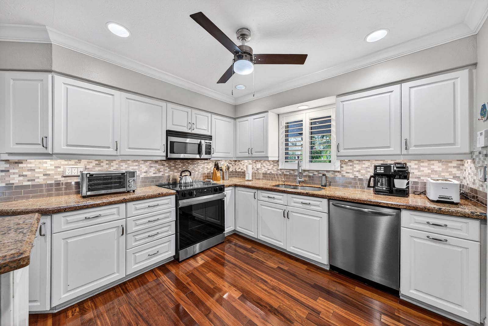 2081 NE 25th Street, Lighthouse Point, FL 33064 photo 14