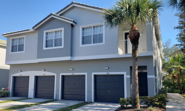 3109 Grandiflora Drive, sold in Magnolia Bay Condomimium, Greenacres, FL