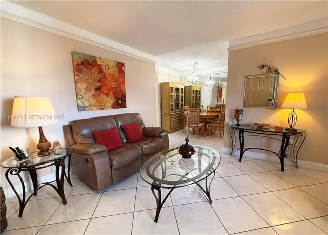16790 NE 14th Avenue 207, sold in Mar Len Gardens No 12 Cor, Miami, FL