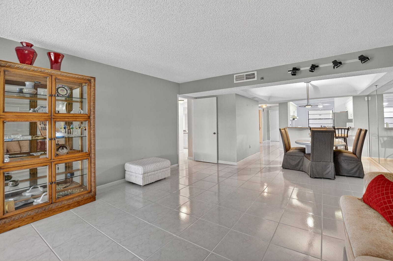 9170 SW 14th Street 4105 — photo 12