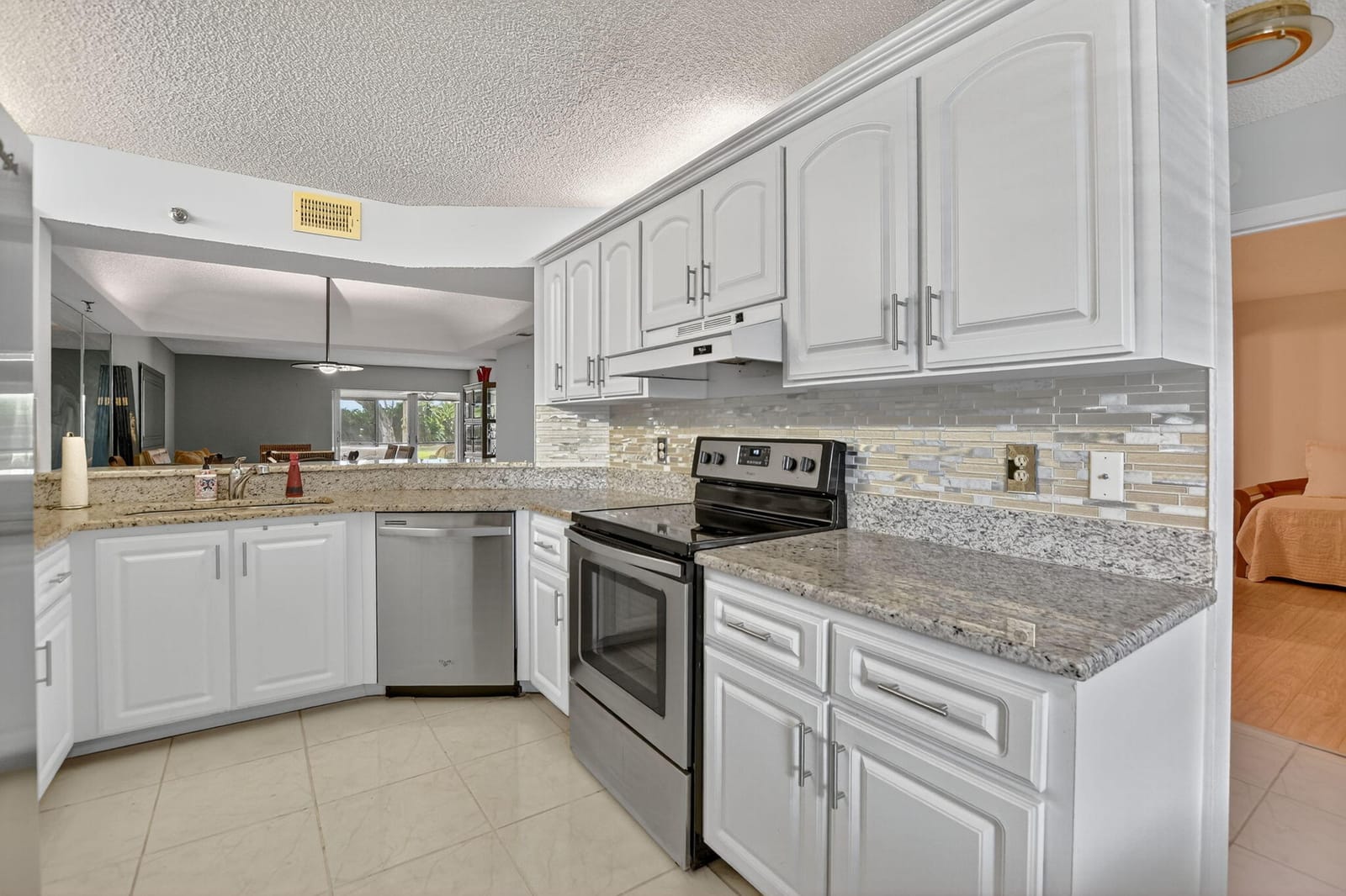 9170 SW 14th Street 4105 — photo 4