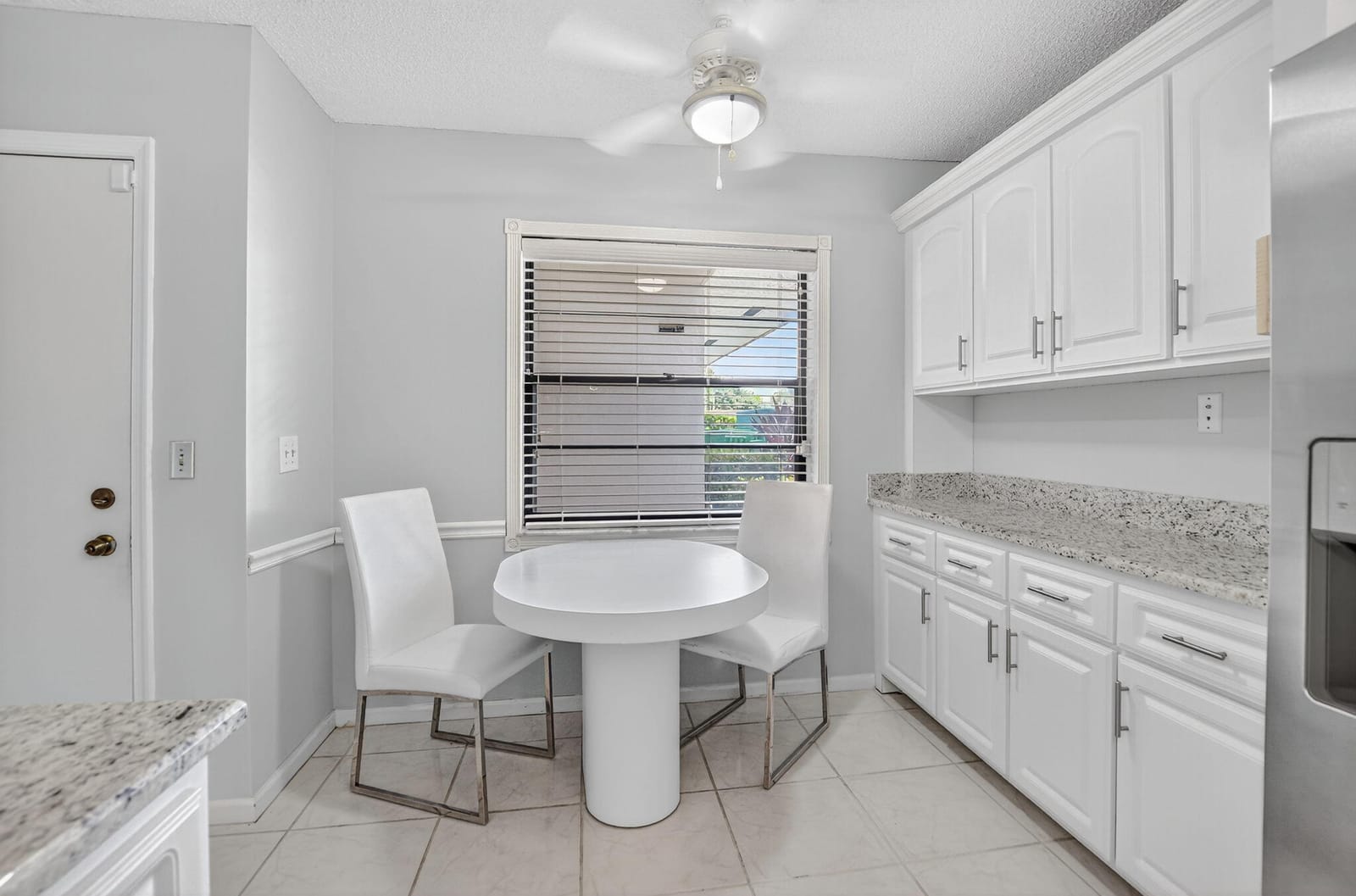 9170 SW 14th Street 4105 — photo 6